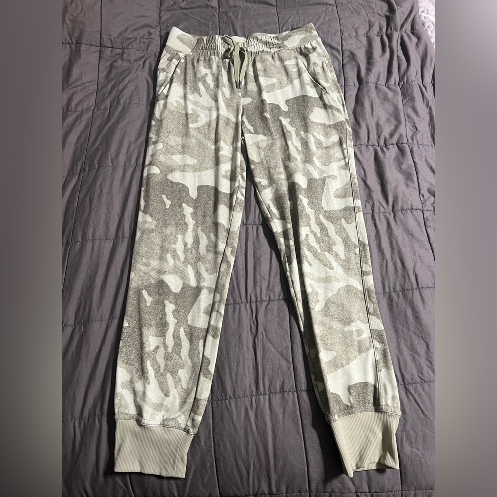 Calia joggers, NWT extra small.